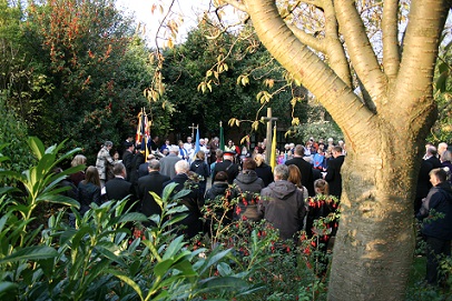 crowd by the memorial stone 2014